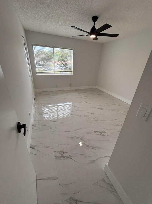 Building Photo - 4969 Sable Pine Cir