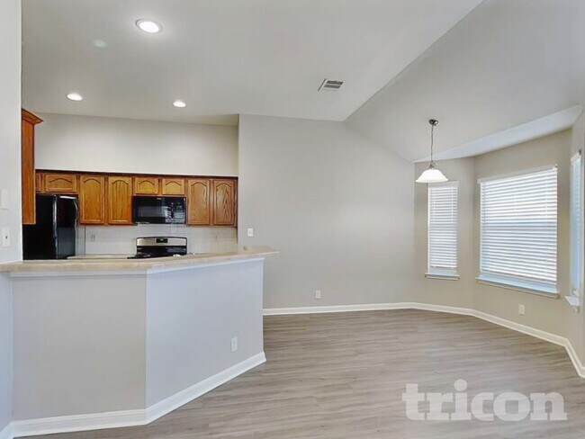 Building Photo - 8527 Sea Rim Dr