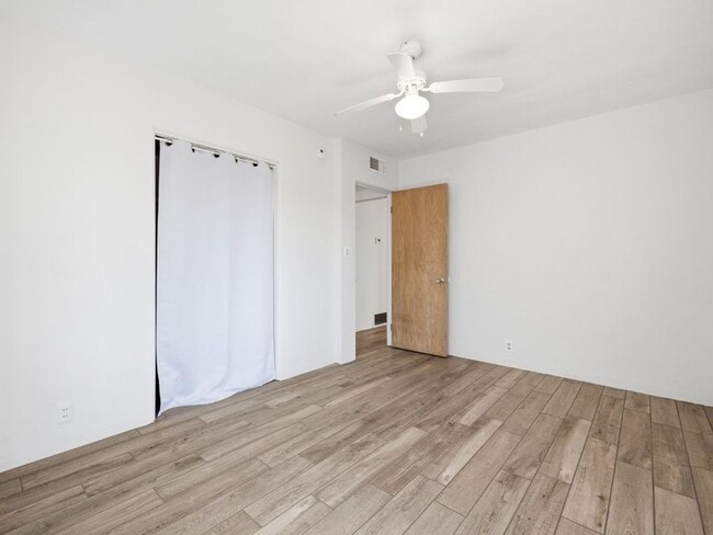 Building Photo - Charming 2-Bedroom Home with Vintage Character & Modern Comforts