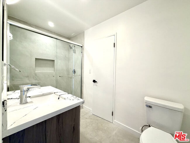 Building Photo - 8821 Alcott St