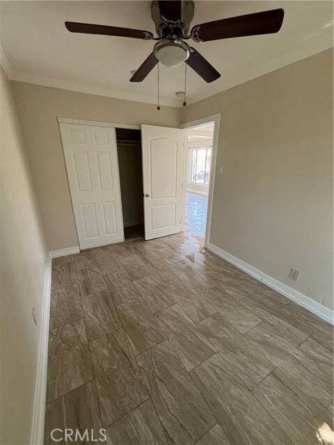 Building Photo - 5216 S Budlong Ave