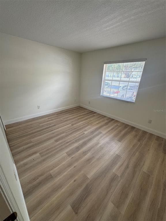 Building Photo - 4812 Tangerine Ave
