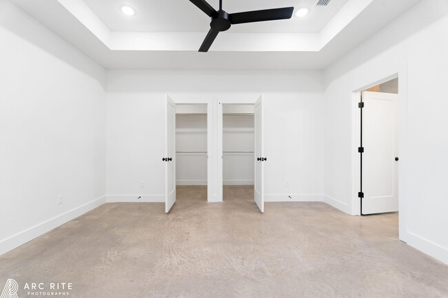 Building Photo - 4523 22nd Pl