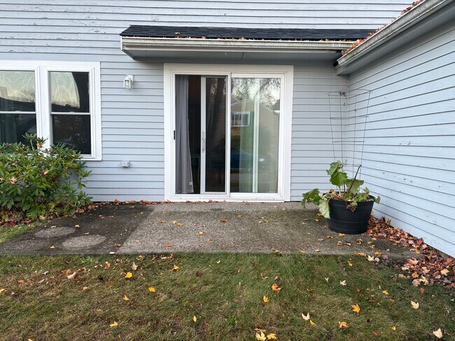 Building Photo - 64 Esker Rd