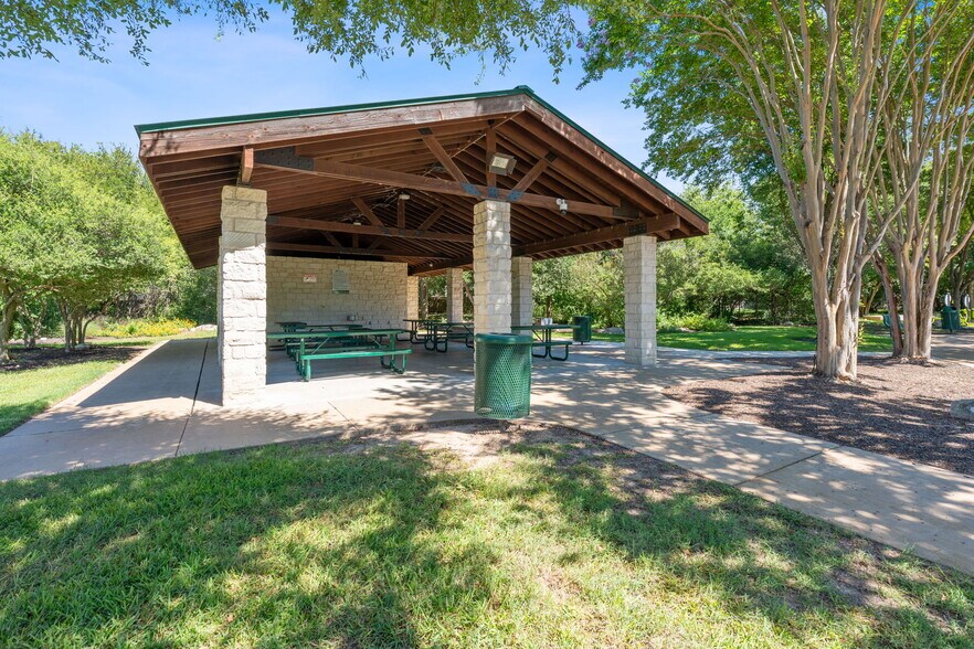 Building Photo - 17813 Box Canyon Ter
