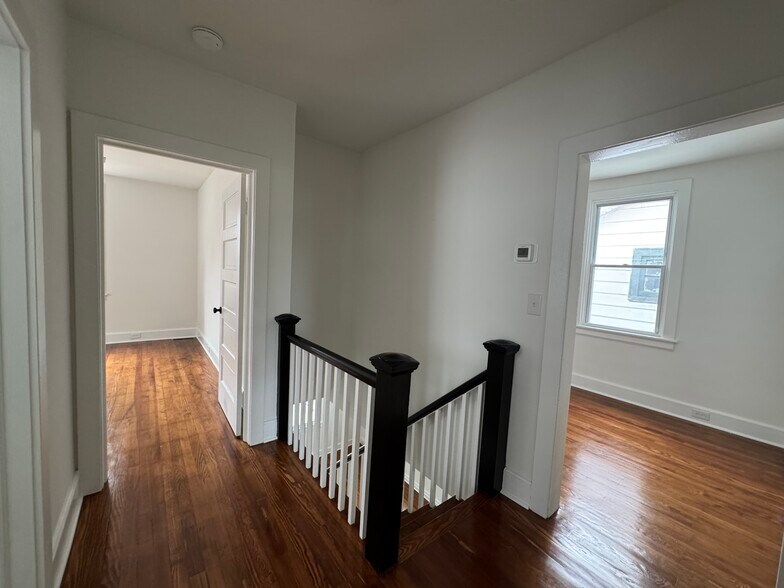 Building Photo - 1226 N 36th St