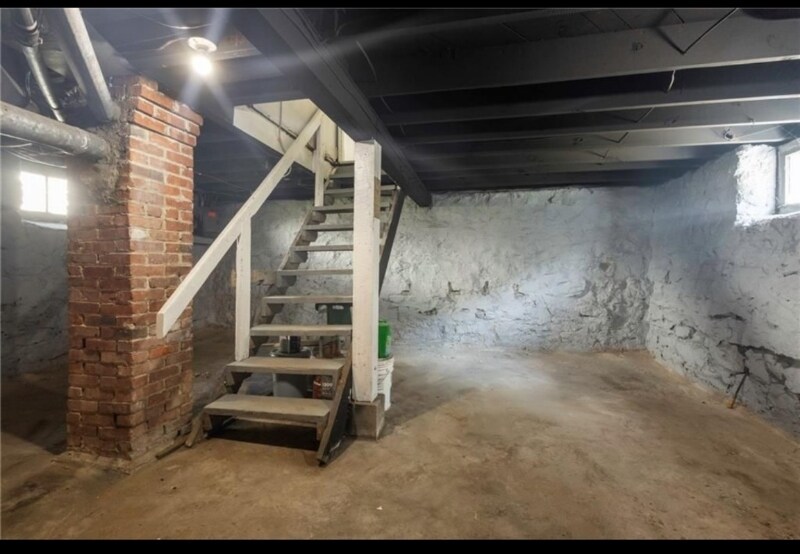 Building Photo - 3421 Mersington Ave