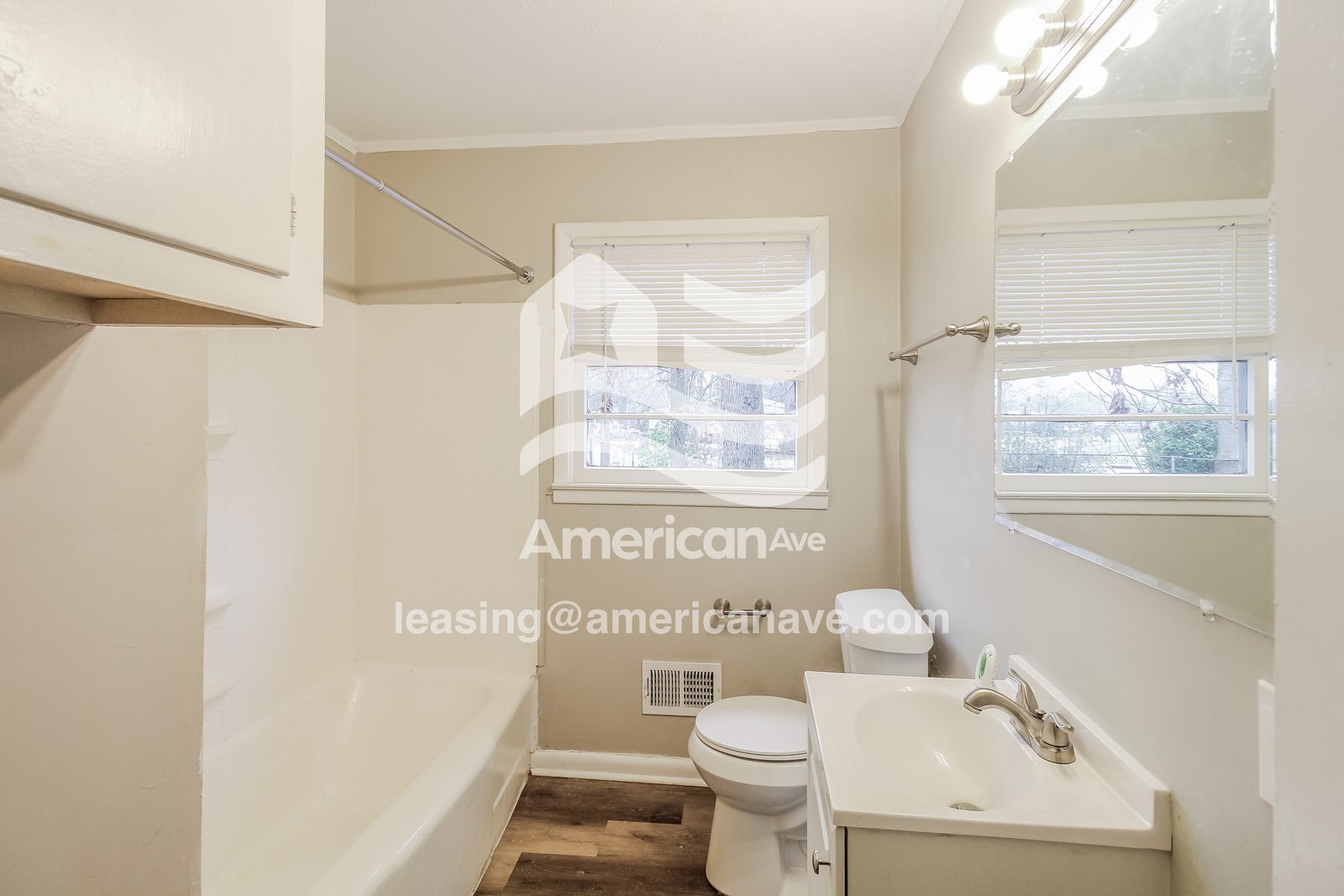 Building Photo - 101 Briardale Ave