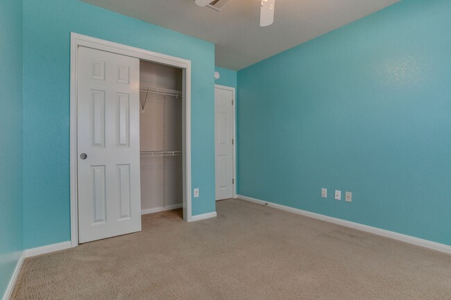 Building Photo - 311 Gainer Dr