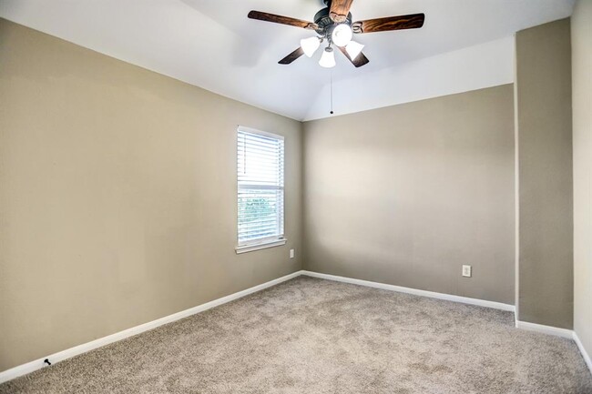 Building Photo - 9238 Solvista Pass Ln