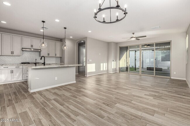 Building Photo - 3451 W Verde River Rd
