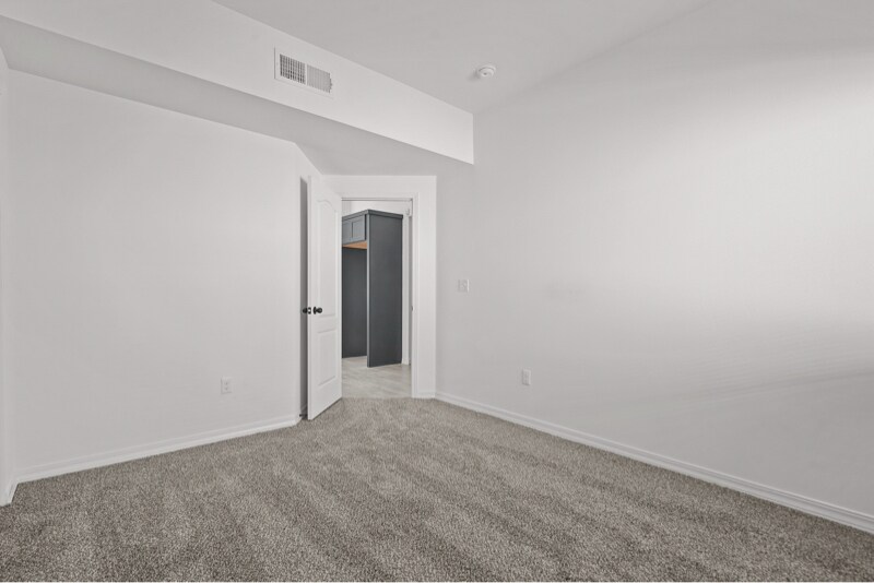 Building Photo - 13853 Summer Story Ave