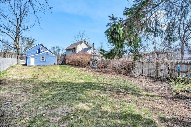 Building Photo - 4201 Train Ave