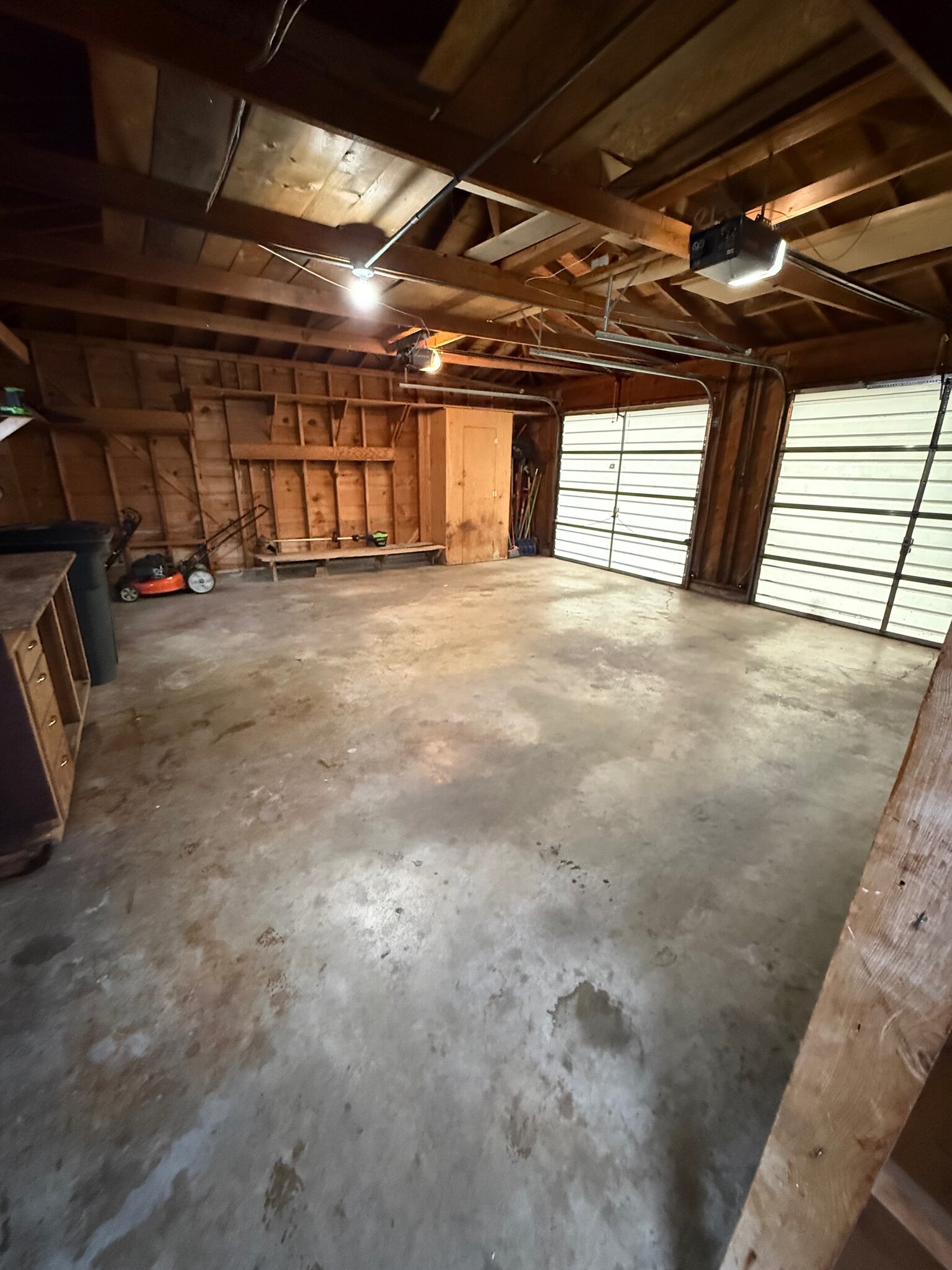 Garage - 1601 Crook Ave