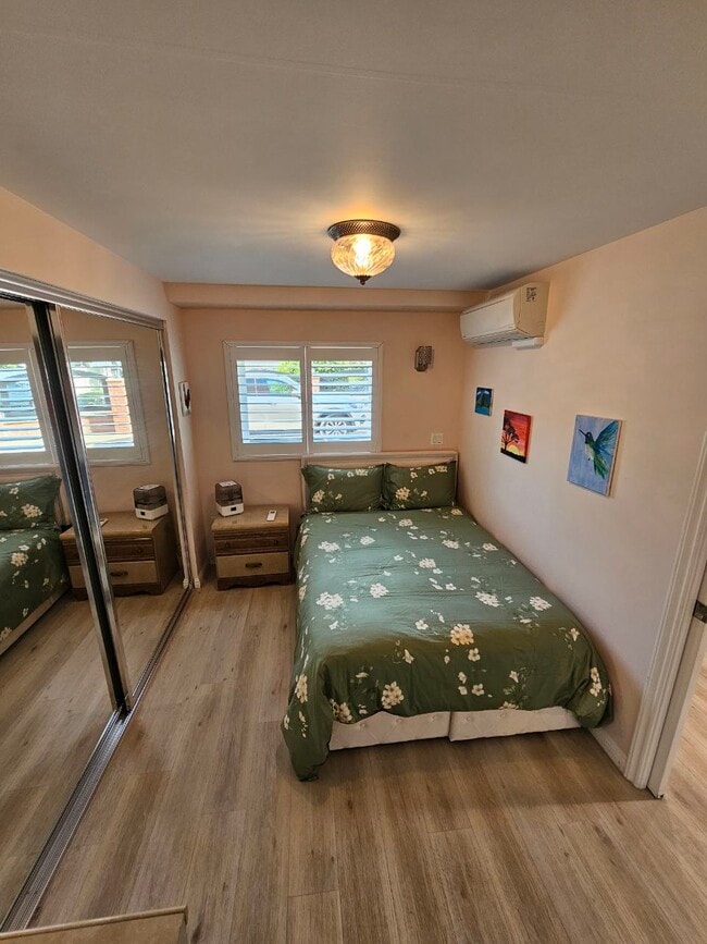 Building Photo - 9771 Paso Robles Ave