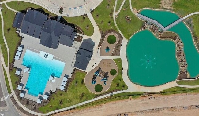 Building Photo - 3214 Moreland Park Dr