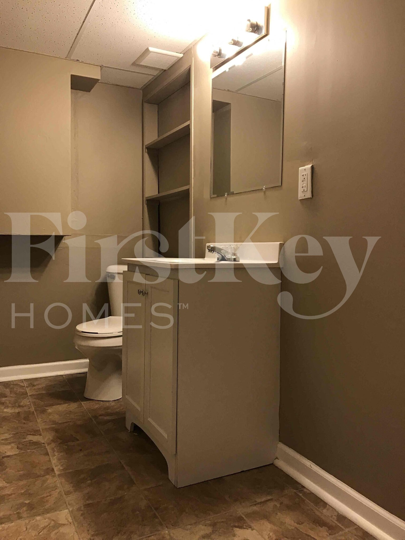 Building Photo - 8101 Railroad Rd