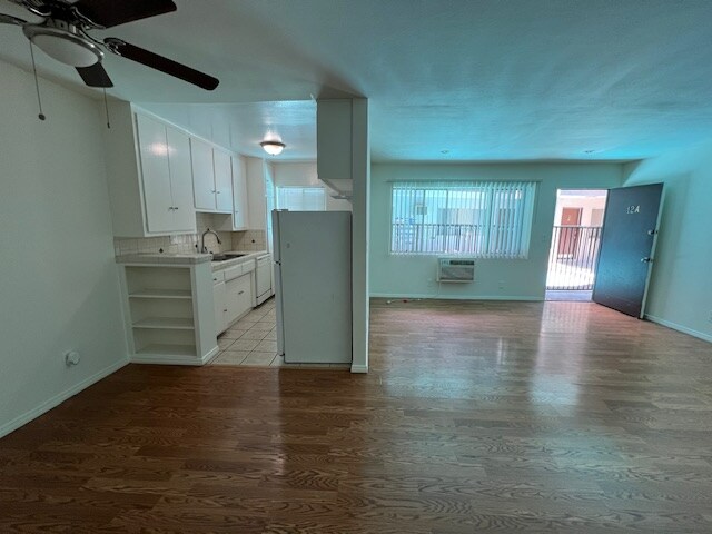 Building Photo - 4100 Arch Dr