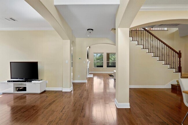Building Photo - 3904 Avery Woods Ln