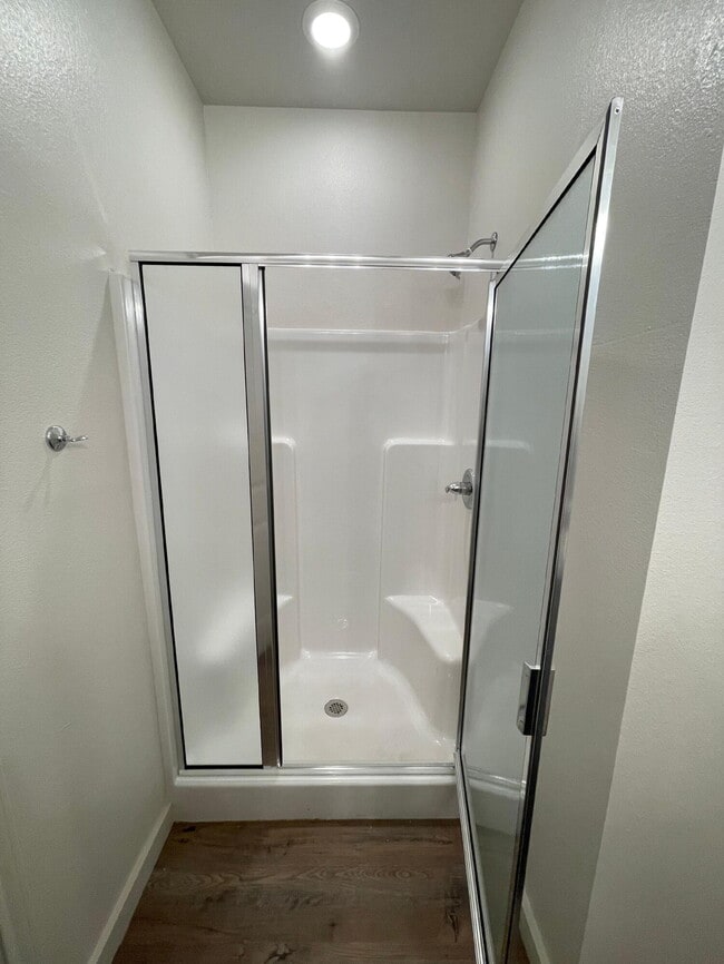 Building Photo - 10906 Abbeville Ave