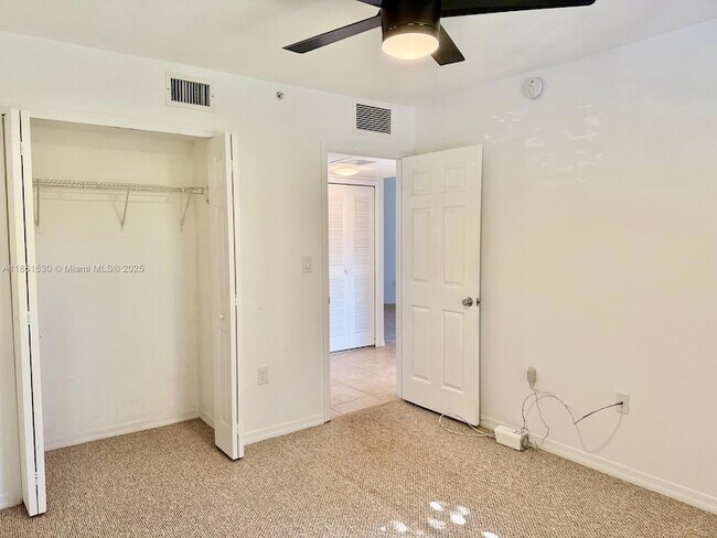 Building Photo - 22901 SW 88th Pl