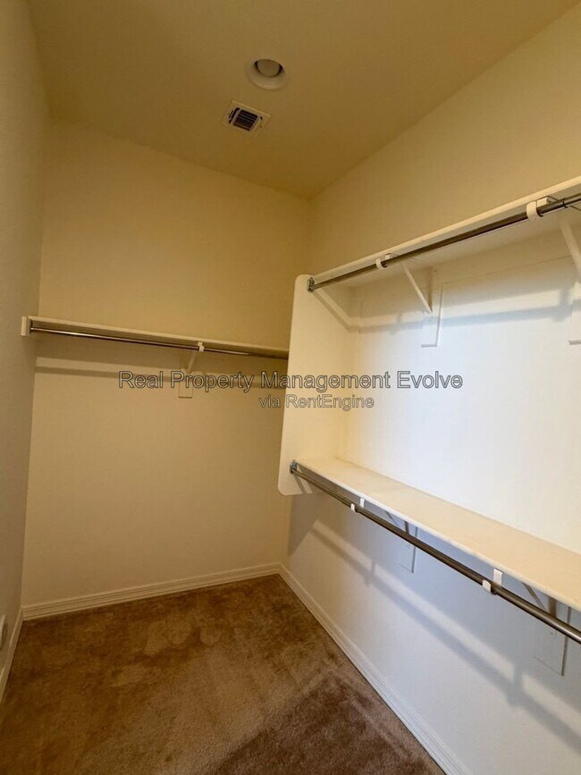 Building Photo - 5731 W Encinas Ln
