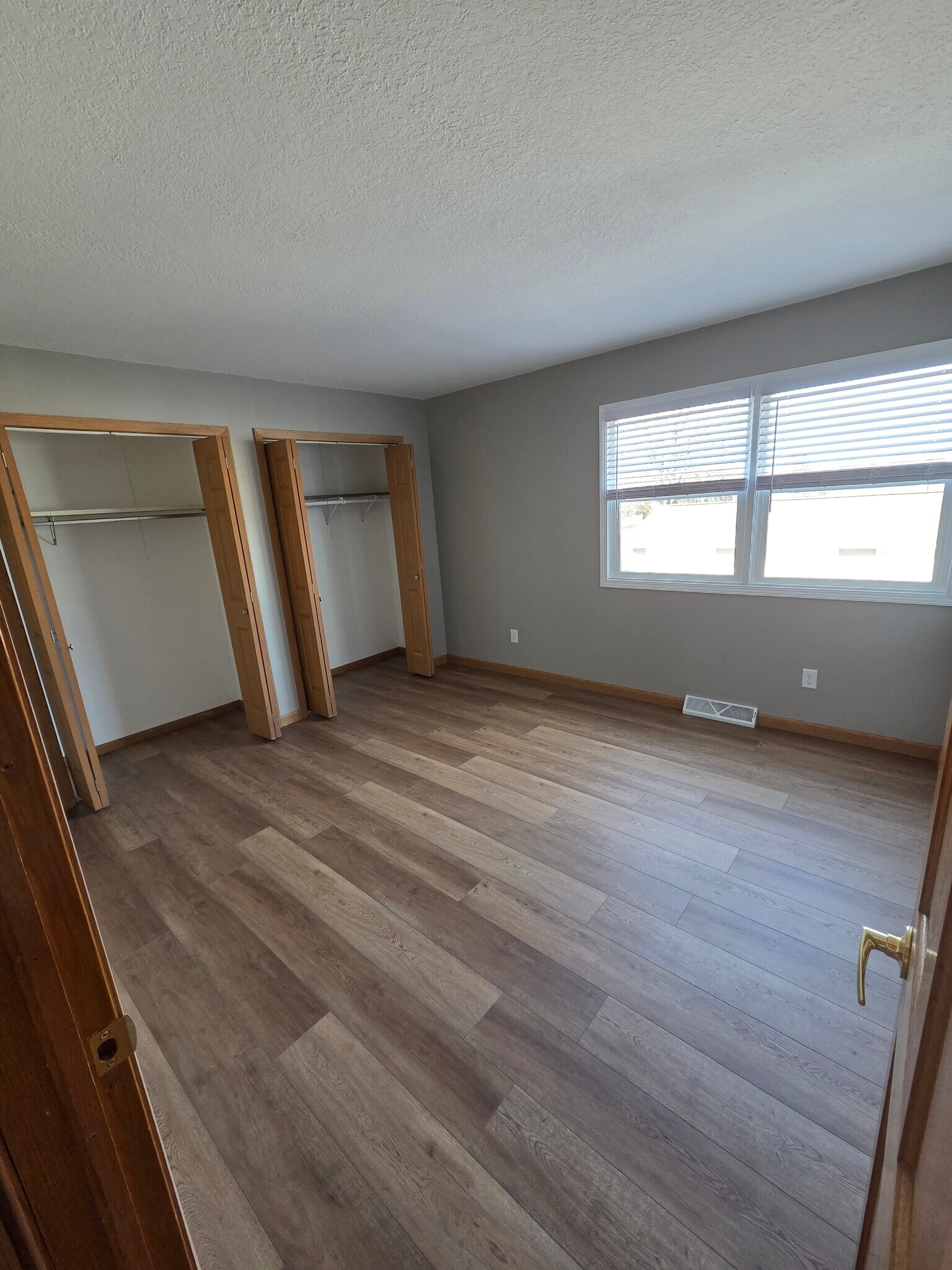 Building Photo - 4319 26th Ave