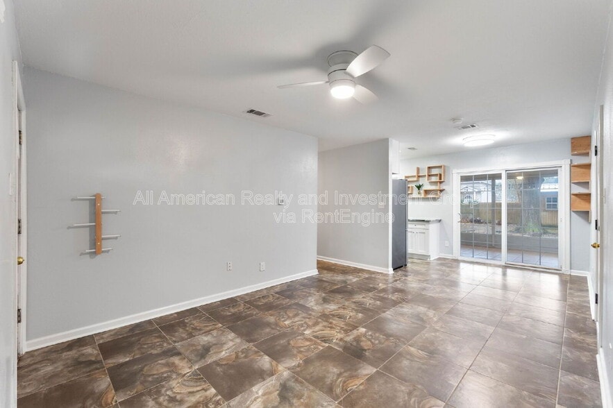 Building Photo - 419 Marlowe Dr