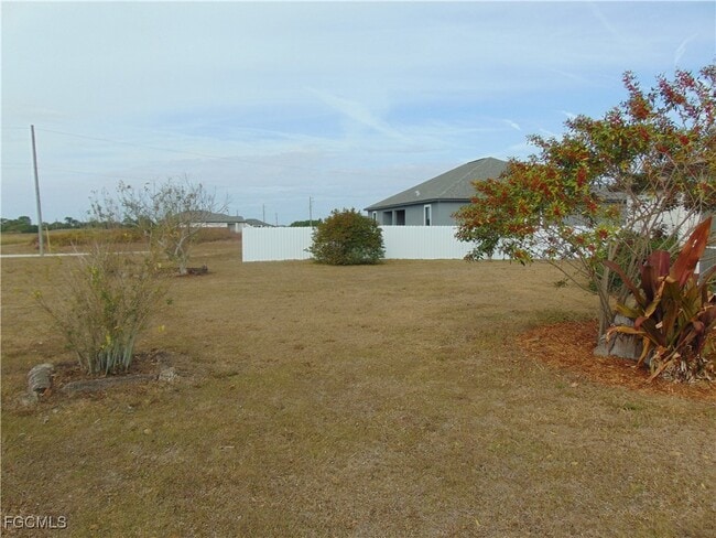 Building Photo - 9012 E Mac Ct