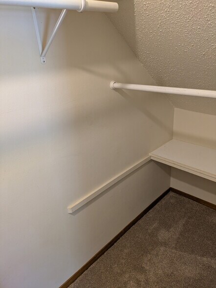 Walk in closet - 1426 E 17th St