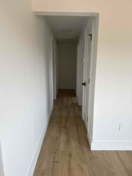 Building Photo - 873 Pleasant Hill Dr