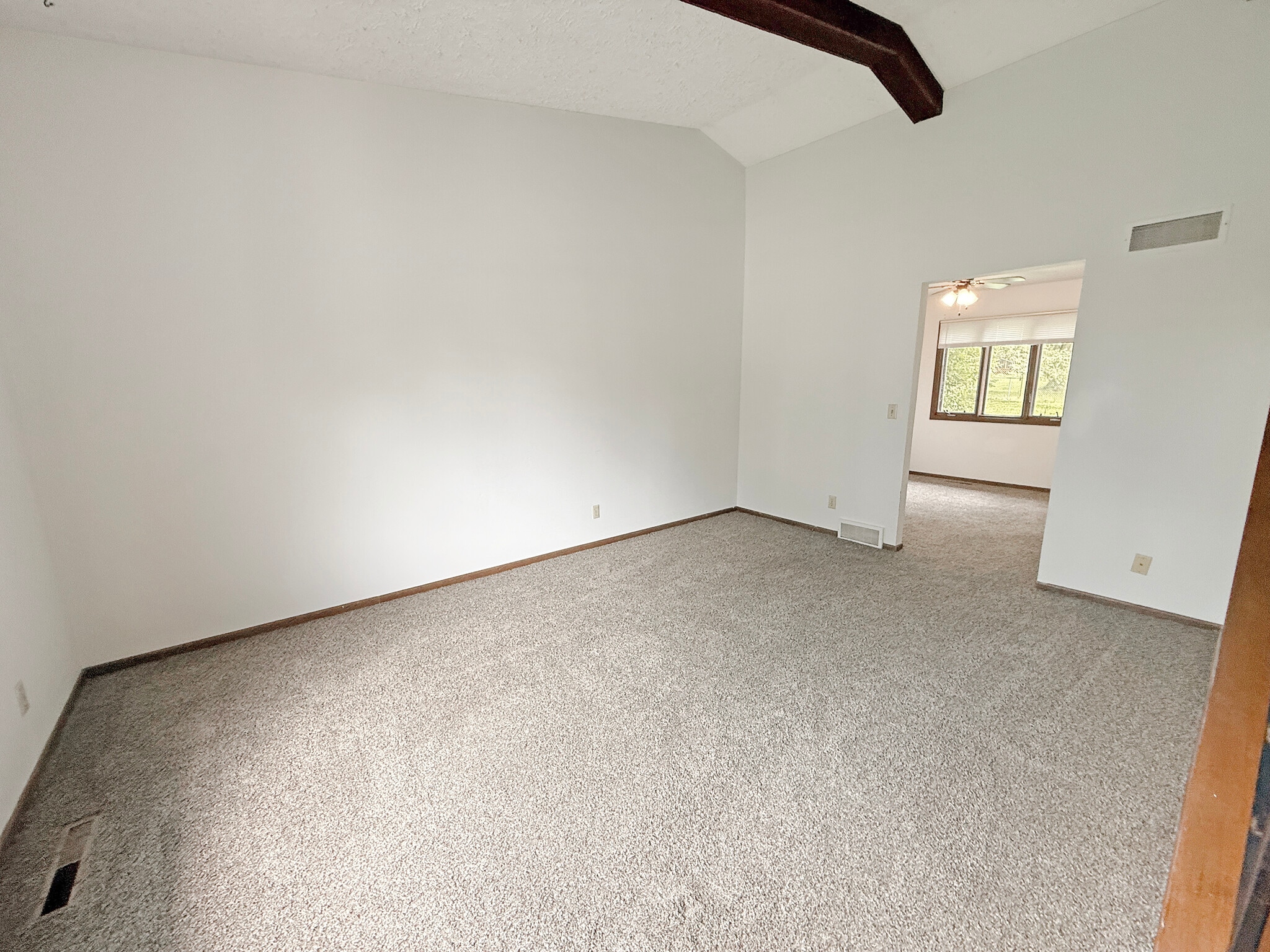 Building Photo - 6844 Sunset Meadow Dr