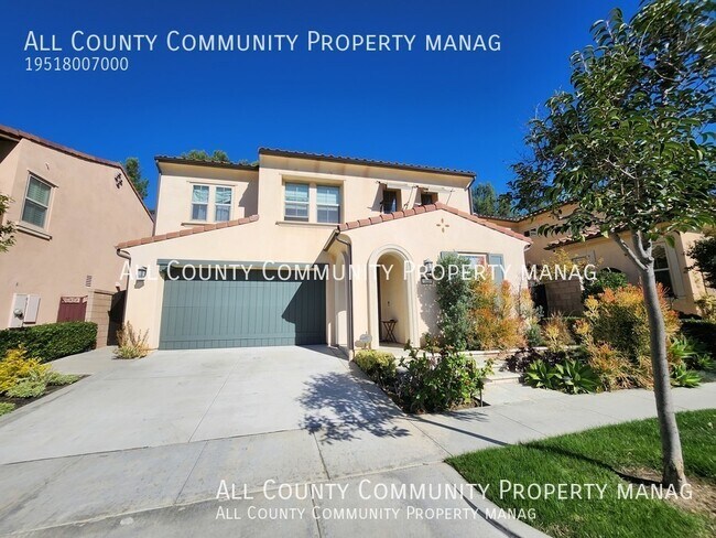 Building Photo - 43 Los Indios