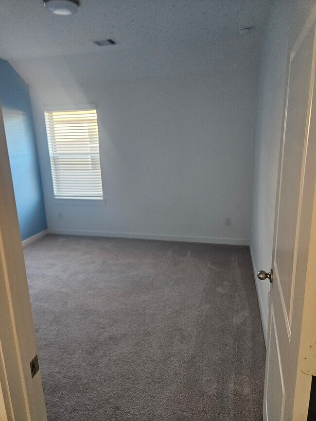 Building Photo - 5115 Klein Orchard Dr