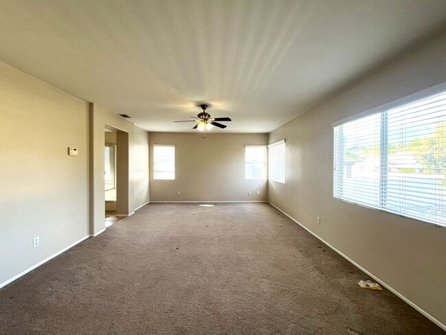 Building Photo - 4130 Prairie Dunes Dr