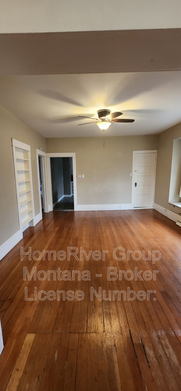 Building Photo - 529 Brooks St