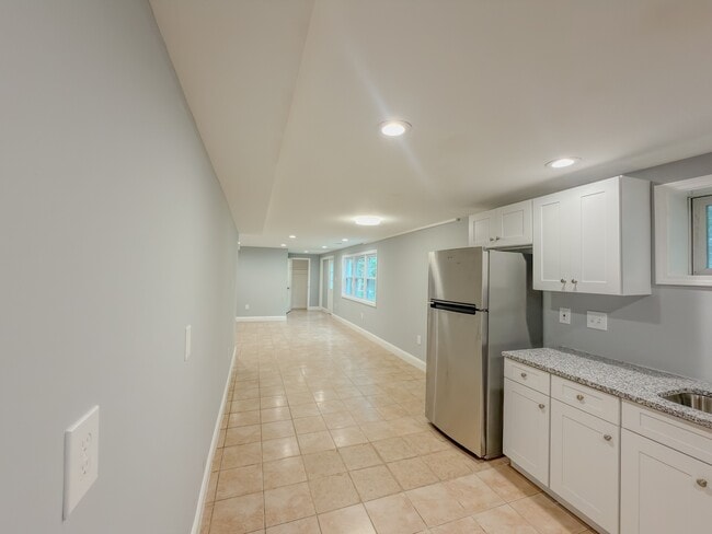 Building Photo - 9226 Limestone Pl