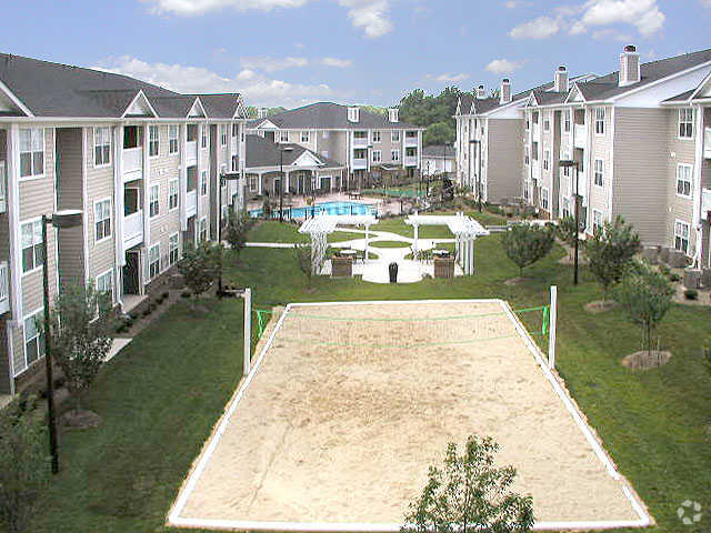 Courtyard - Reflections of West Creek