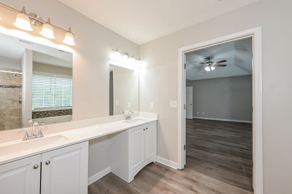 Building Photo - 1148 Princeton Park Dr