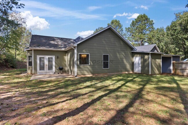 Building Photo - 110 Raeburn Way