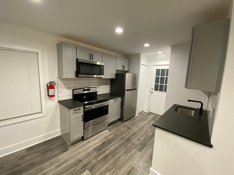 Building Photo - 3407 Adams Ave