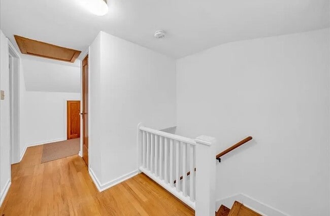 Building Photo - 328 Leroy Ave