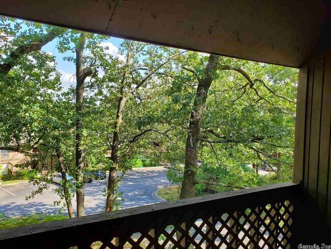 Building Photo - 1201 N Pierce St