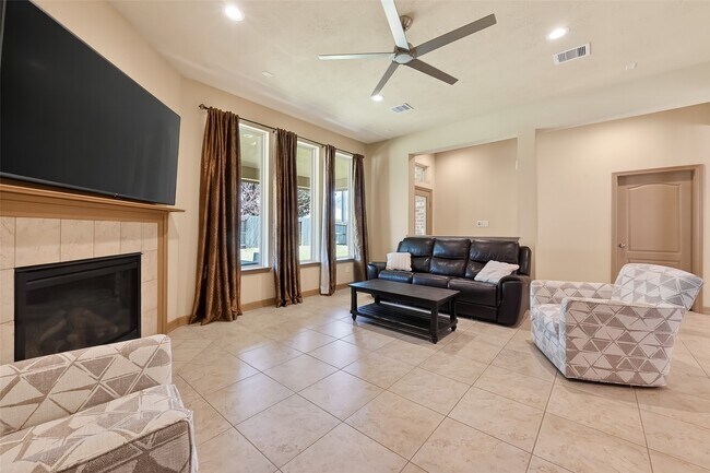 Building Photo - 7118 Argonne Trail