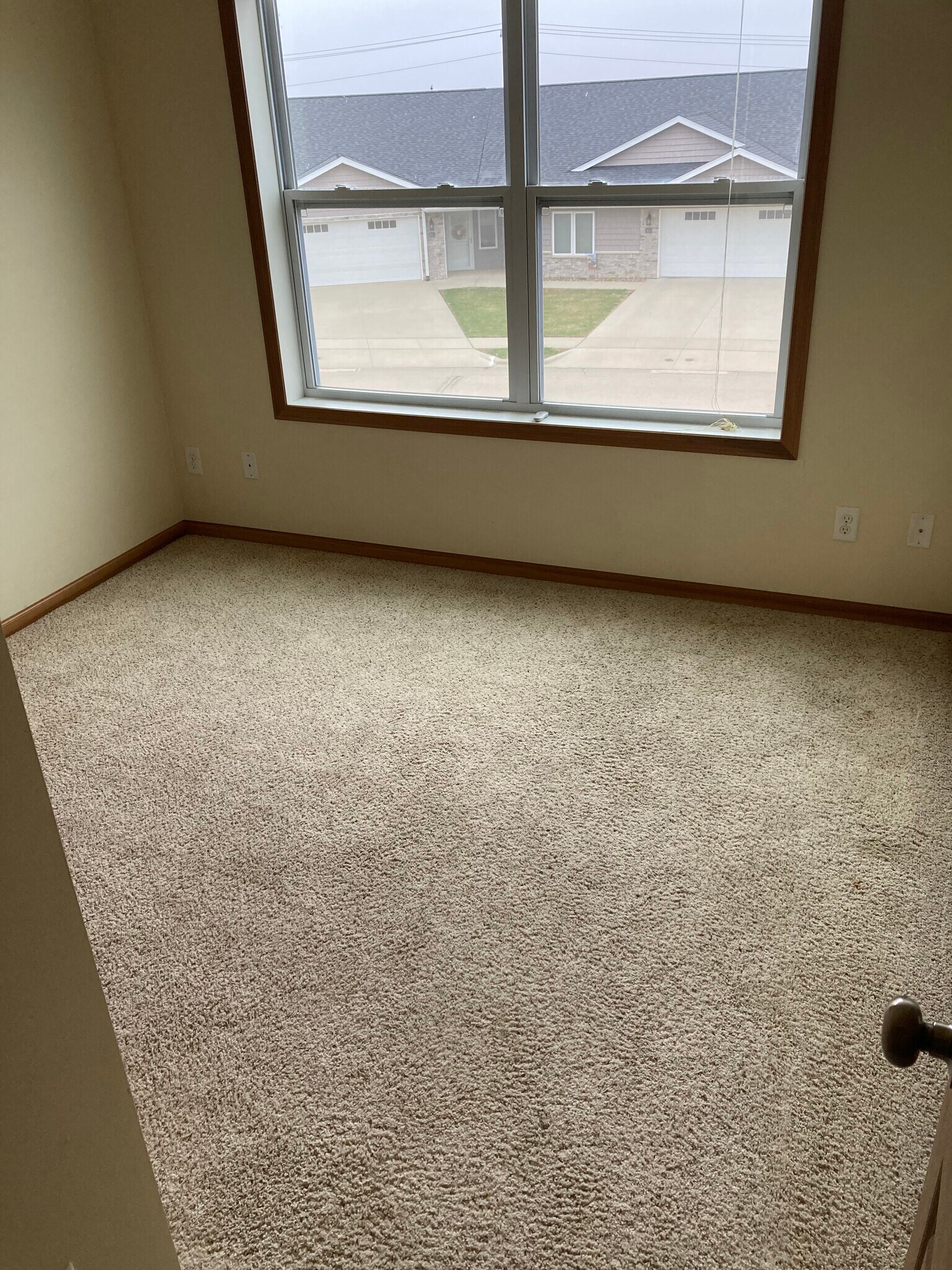 Building Photo - 2650 Millstone Dr