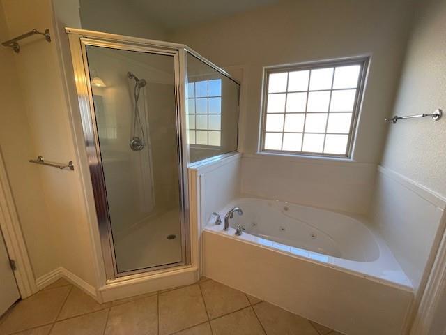 Building Photo - 3909 SW Sycamore St