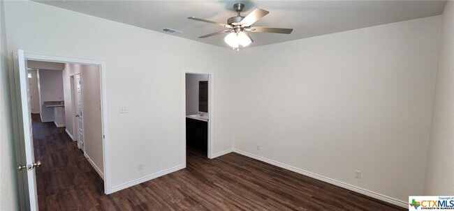 Building Photo - 1108 Carlsberg Dr