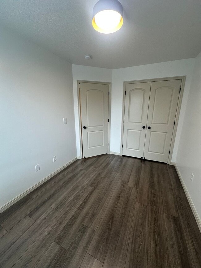 Building Photo - 3 Bed | 2.5 Bath Home in South Weber – Ready for Move-In!