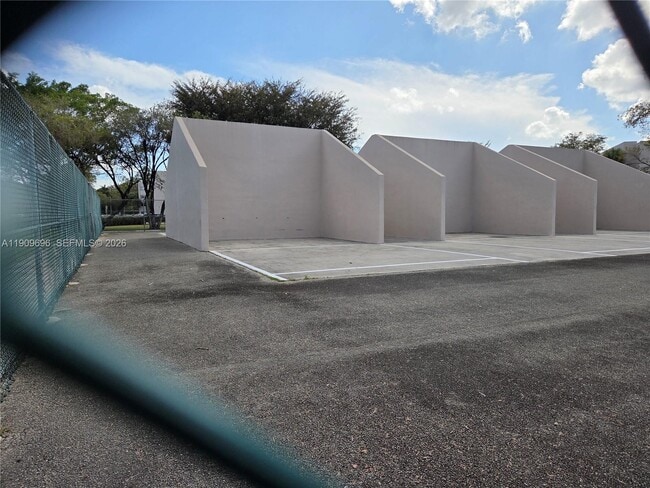 Building Photo - 8600 SW 133rd Avenue Rd