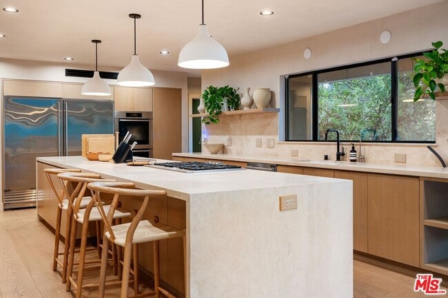 Building Photo - 3627 Woodhill Canyon Rd